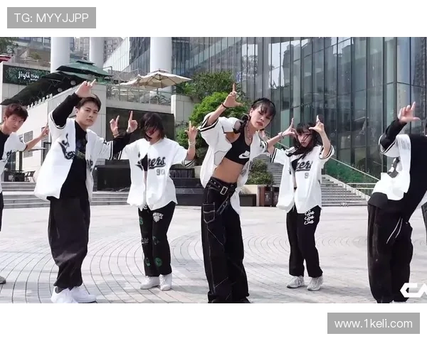 武汉街舞队荣登全国街舞速度排行榜第二名引发热议 武汉街舞队荣登全国街舞速度排行榜第二名引发热议