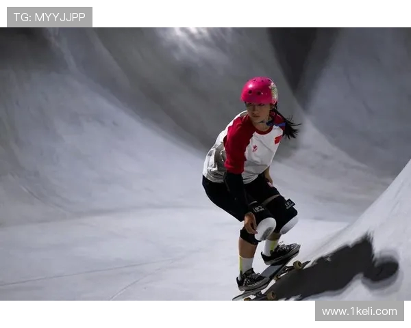 西安滑板队在世界滑板锦标赛中以79分稳居积分榜首位