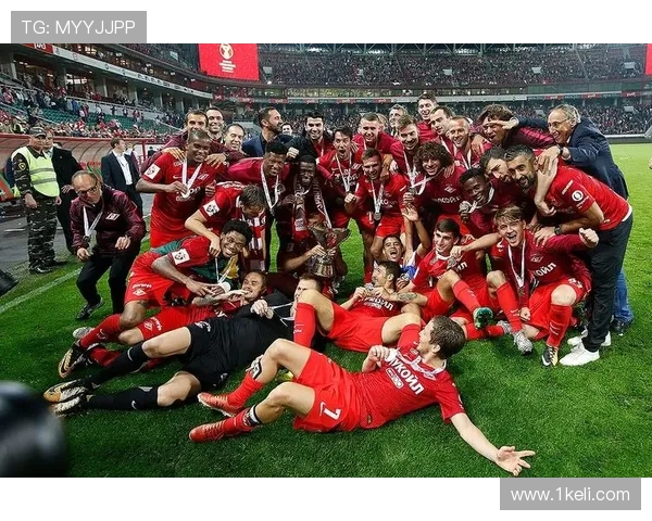 北爱尔兰与奥地利足球队阵容分析及比赛前瞻探讨